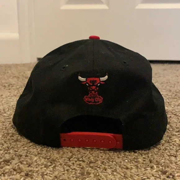 New Era Chicago Bulls SnapBack - Picture 4 of 5